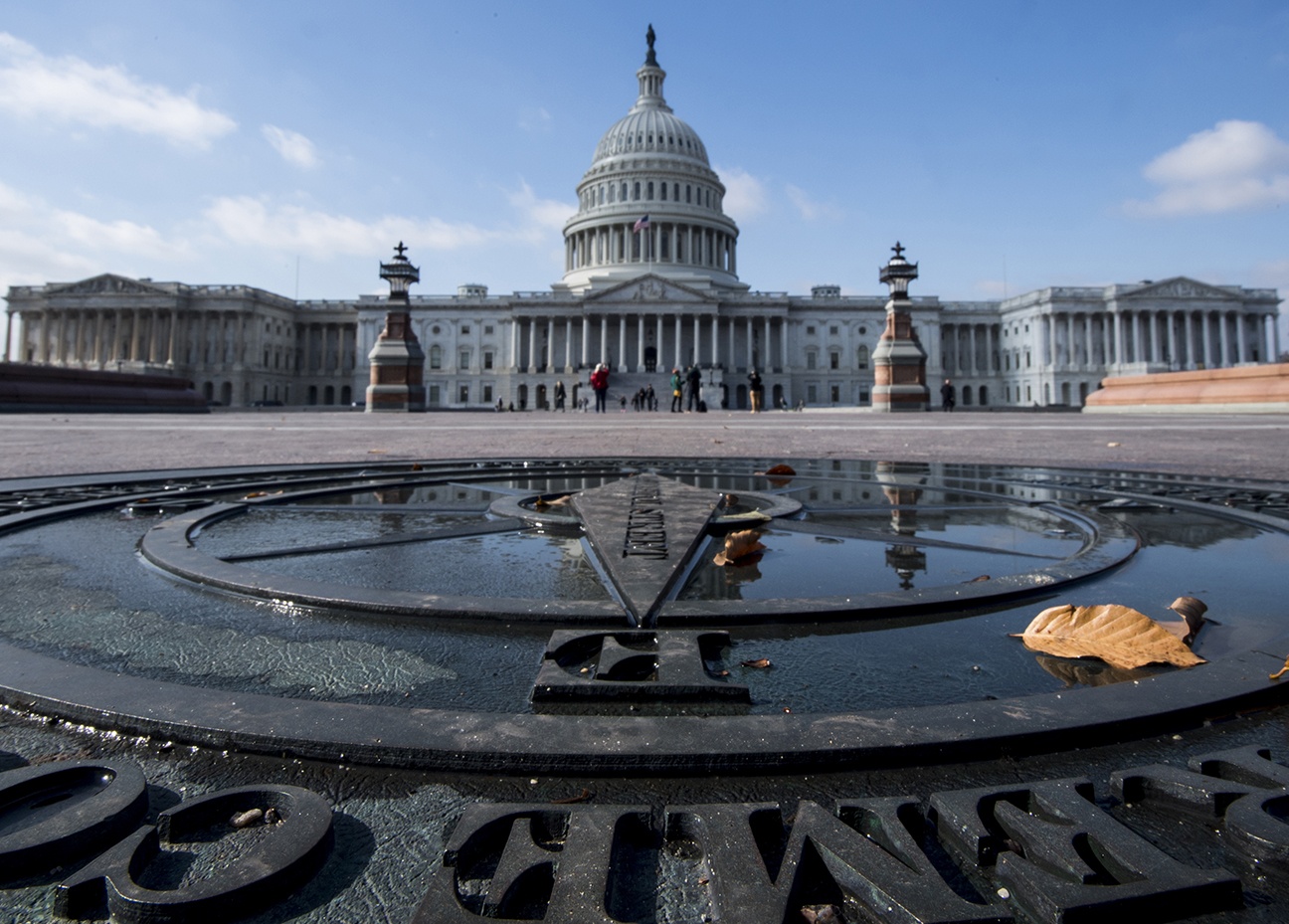 Senate Bill Would Create ‘Universal Deduction’ and Expand in Loans for Nonprofits
