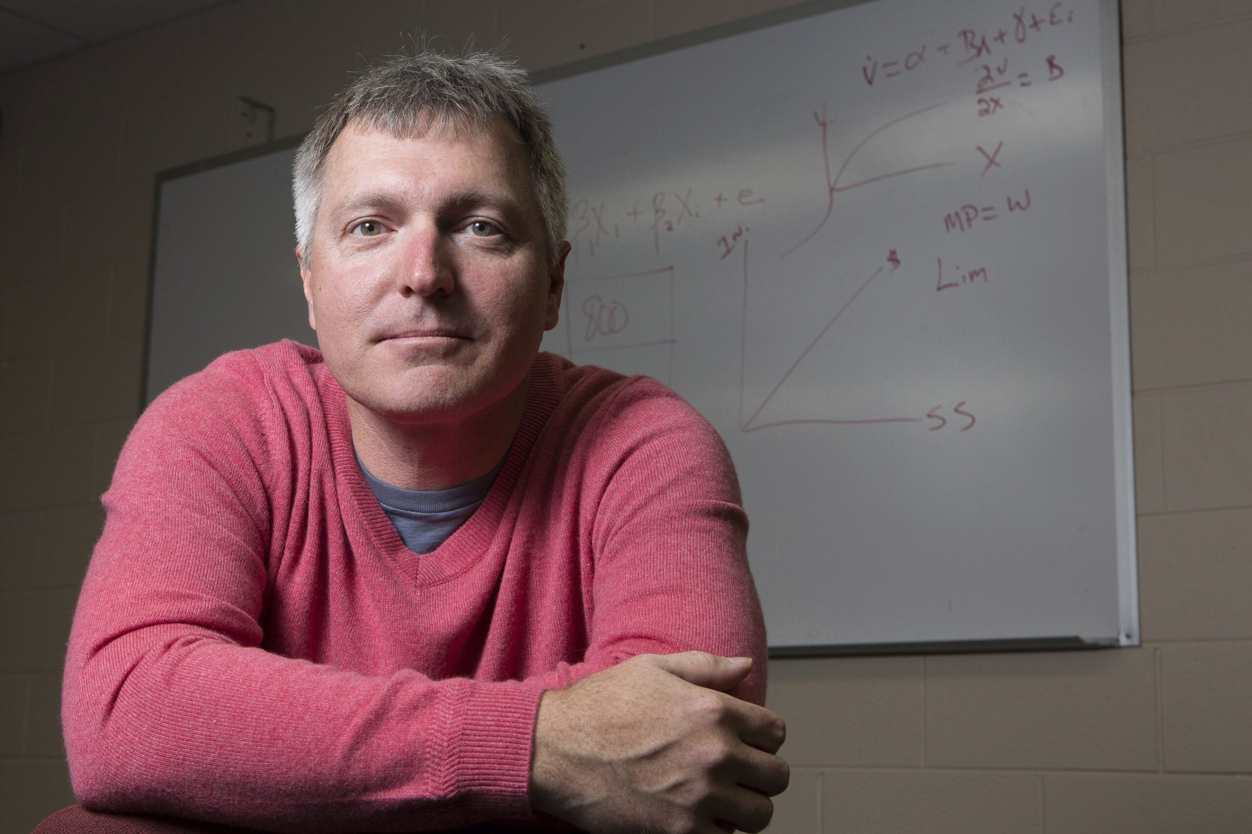 Prominent ‘Science of Philanthropy’ Researcher to Split Time Between IU’s Lilly School and U. of Chicago
