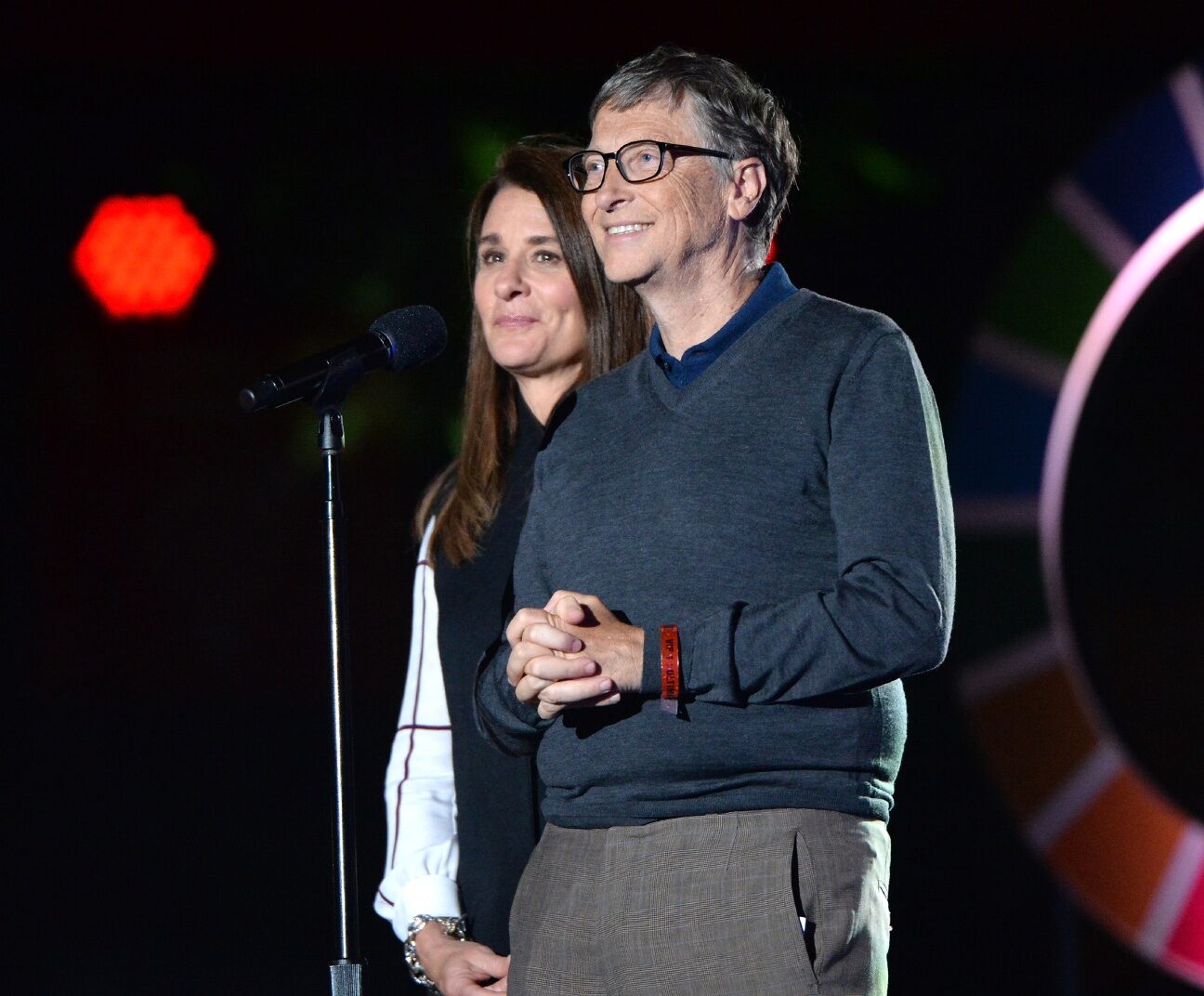 Bill Gates (R) and Melinda Gates present onstage at the 2015 Global Citizen Festival to end extreme poverty by 2030 in Central Park on September 26, 2015 in New York City.  (Michael Kovac/FilmMagic/Getty Images)