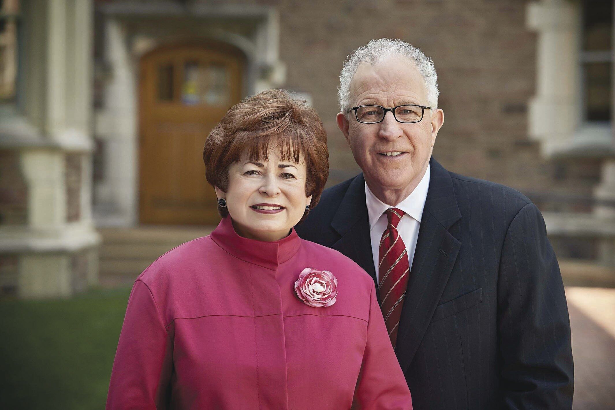 READING ASSIGNMENTS: When Maxine Clark and Bob Fox heard about a white policeman killing a black teenager in Ferguson, Mo., they started reading books to learn more about problems of criminal justice in a part of the country where they’d lived for decades. “Surprisingly, within a year we are major players in this issue in our region,” said Mr. Fox.
