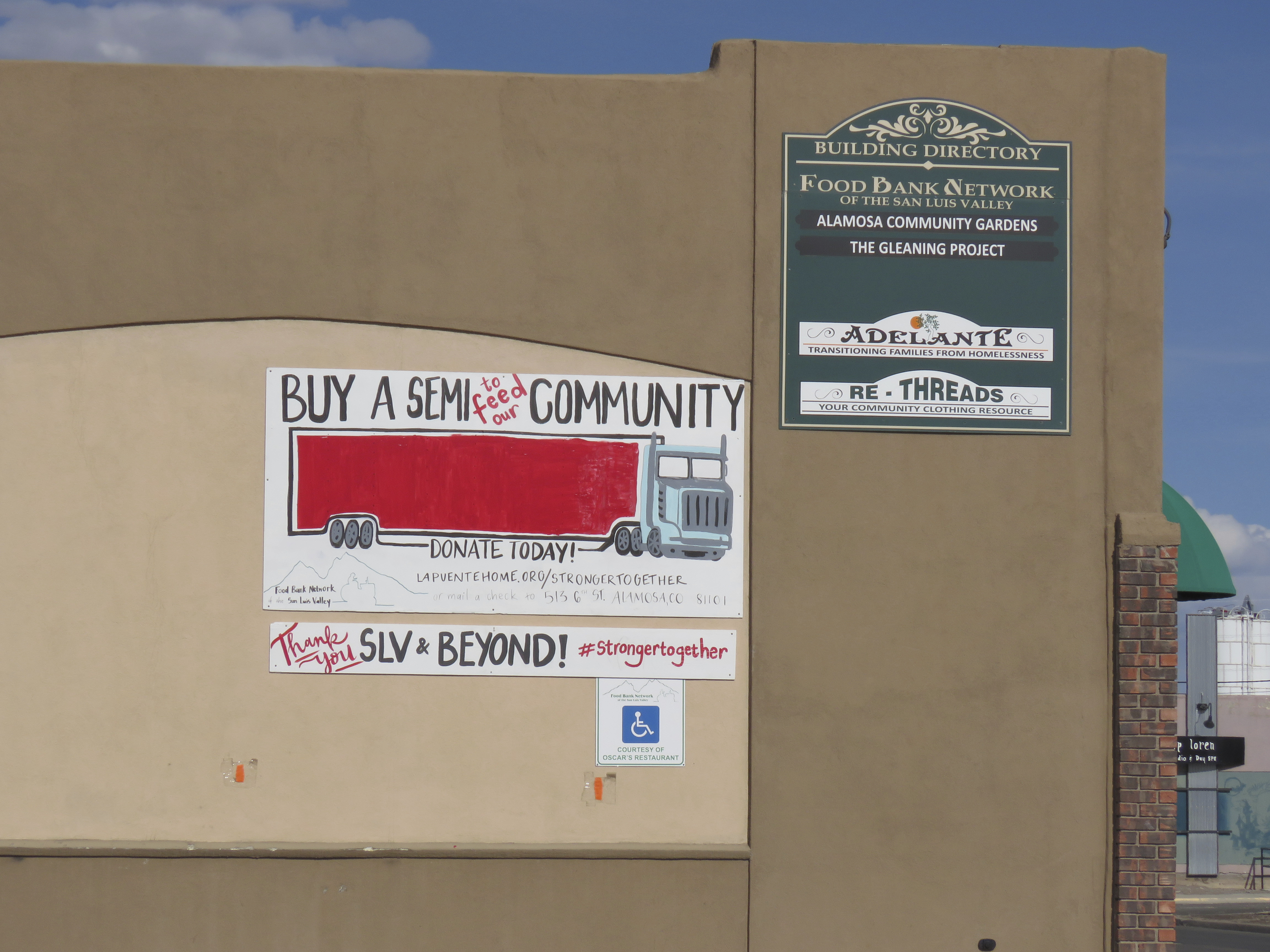 La Puenta’s campaign sign to raise money for a tractor trailer of food.