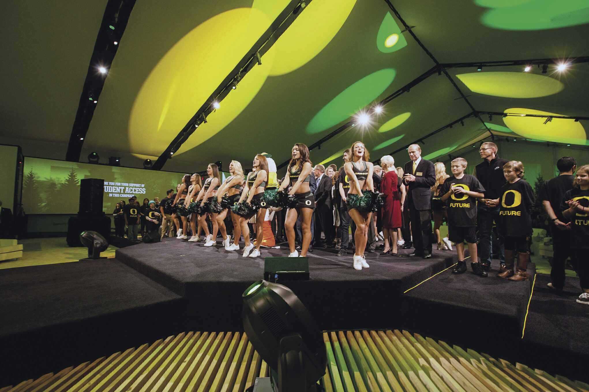 KICKOFF PARTY: The 2014 celebration for the launch of the University of  Oregon’s $2 billion campaign featured big donors, top campus officials, and cheerleaders