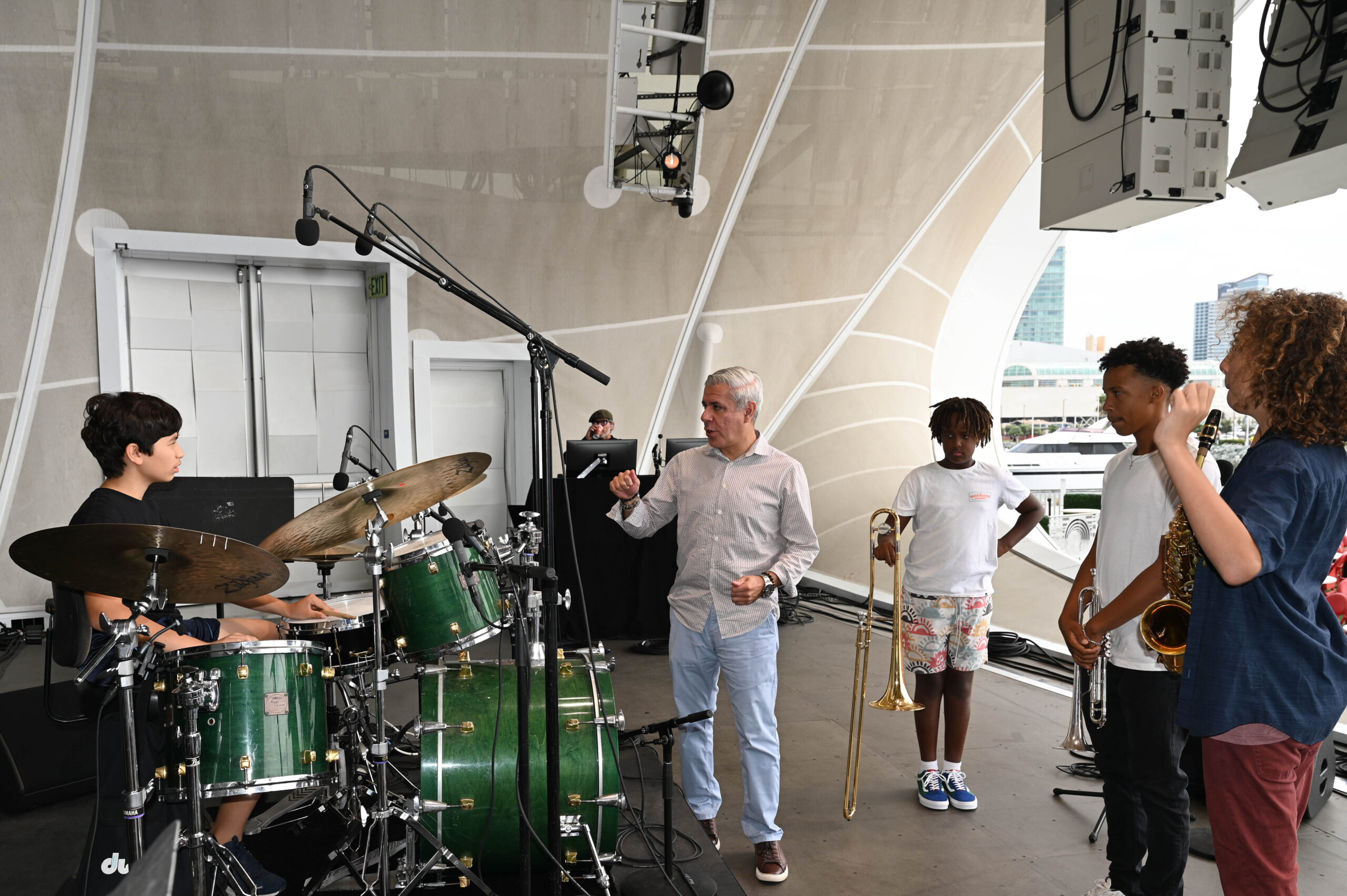 dimentogifts-0206-rady-shell-sound-check.jpg