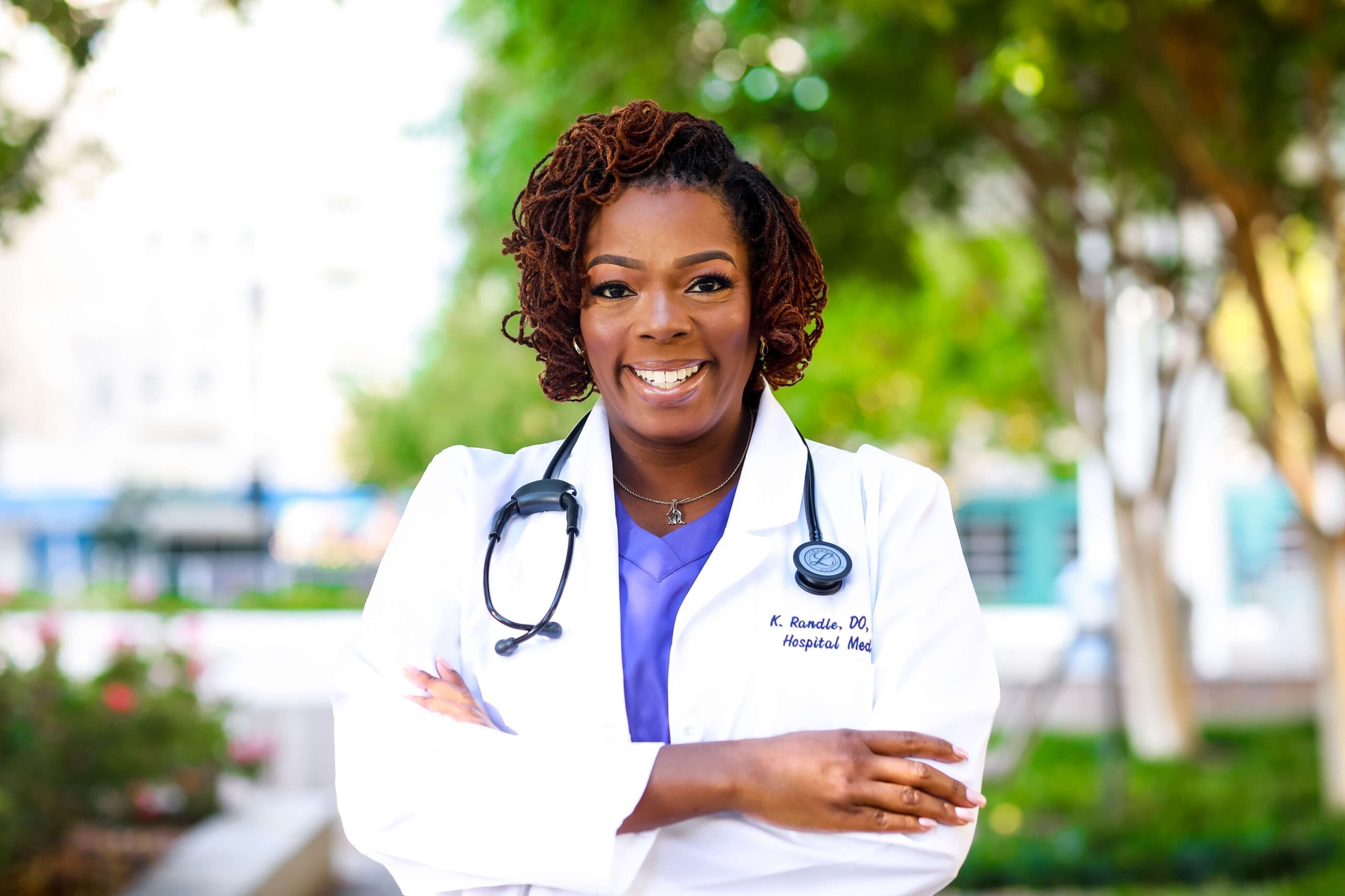 /wp-content/uploads/2025/10/dr.20Kellee20White20Coat-Scrubs20Headshot-Final-scaled.jpg