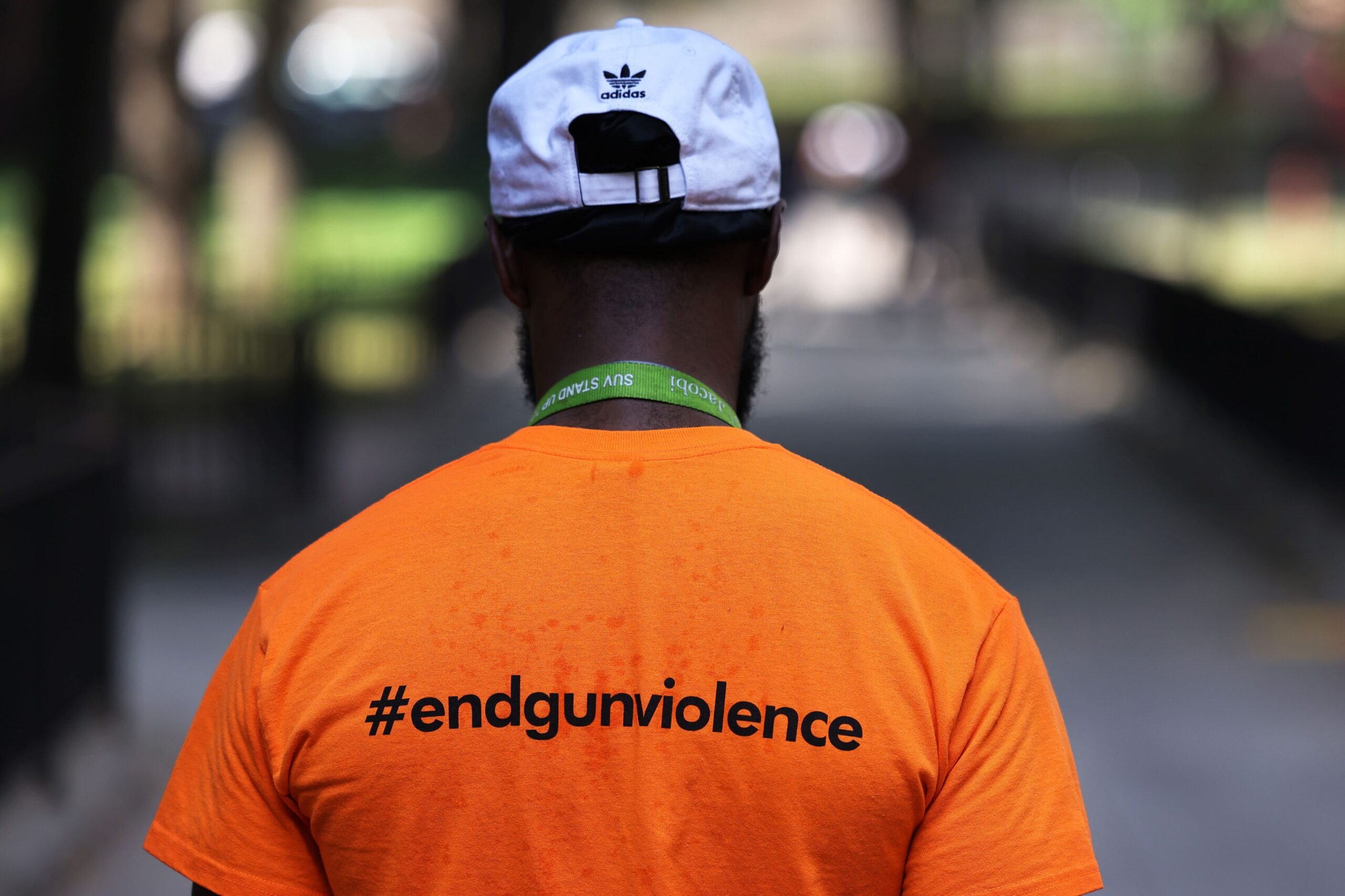 lindsaygunviolence-0522-gettyimages-1326350689.jpg