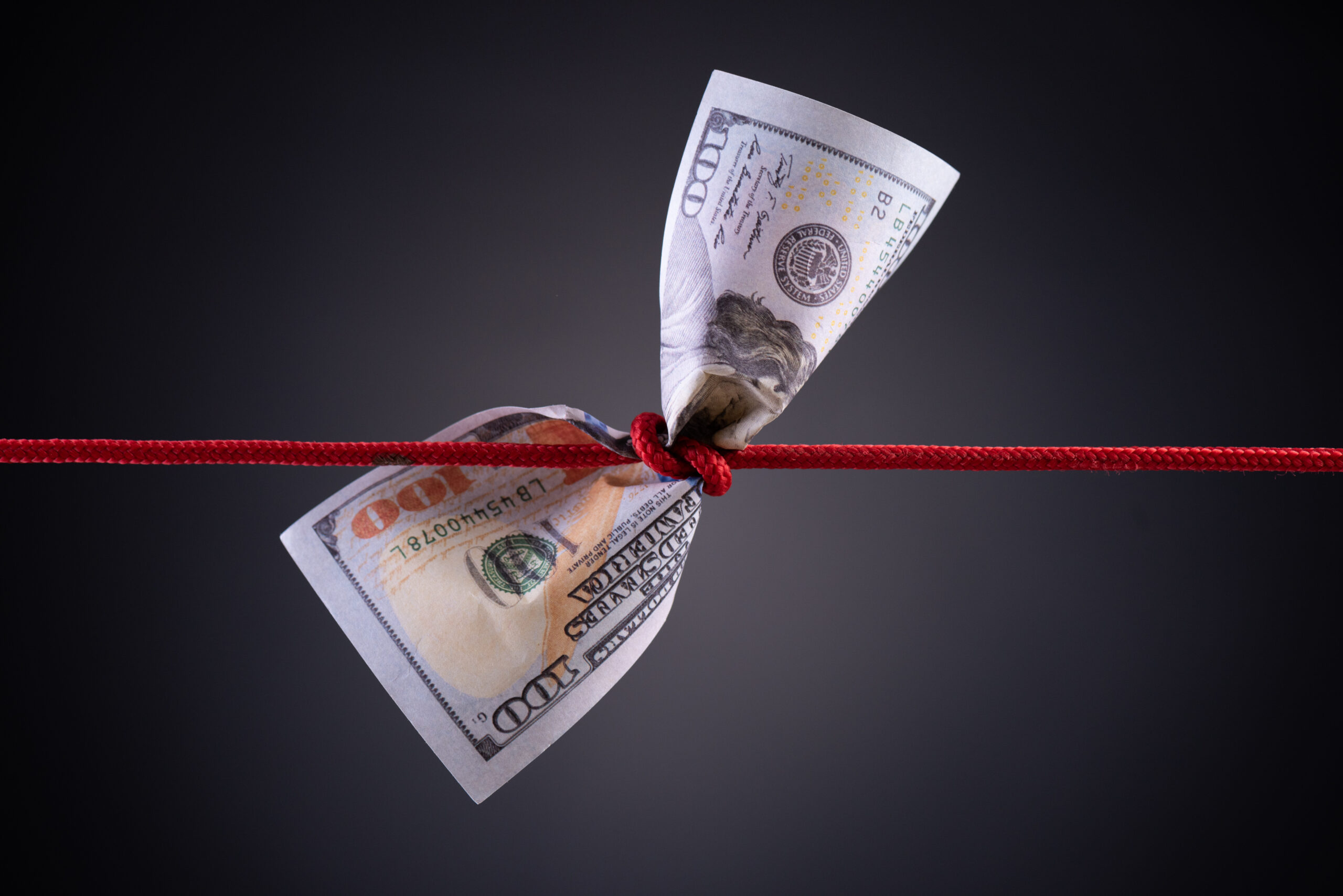 lindsaysalaries-0907-istock-1148723979.jpg