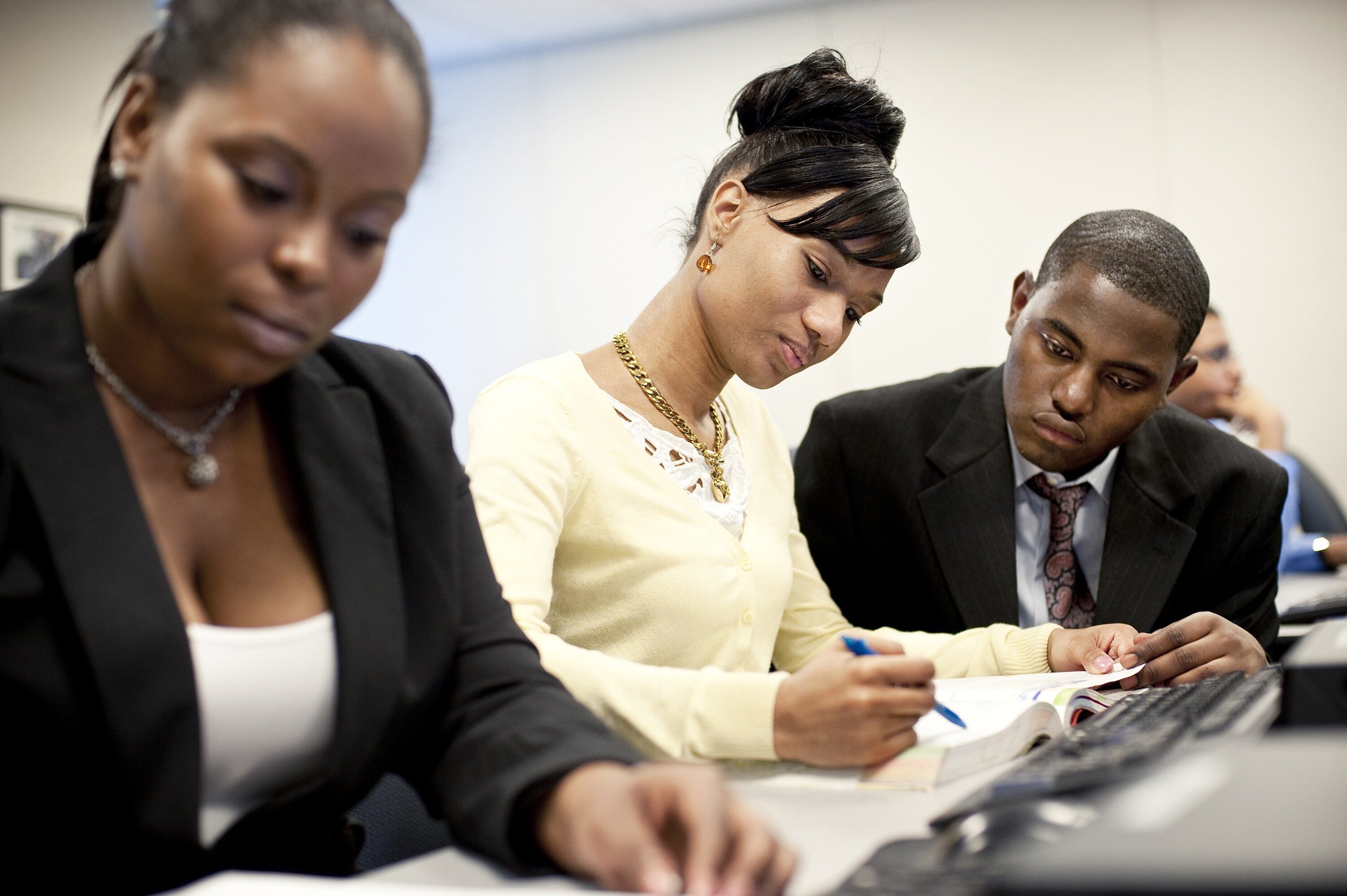 JOB TRAINING: Symantec created the Cyber Career Connection program in 2014 to prepare women and minorities for jobs in cybersecurity, a field lacking in qualified candidates. The company helps nonprofits like Year Up, clients of which are shown here, place trainees in those positions.