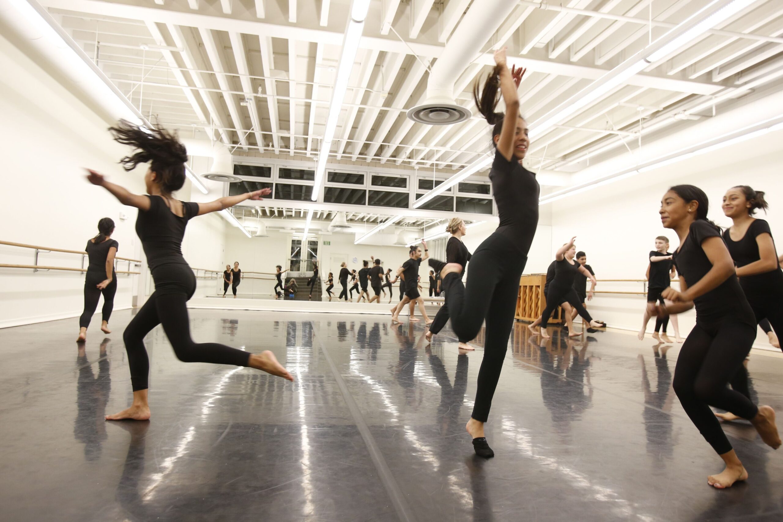 The Wooden Floor’s students in dance class at their Main Street location. Photo by Christine Cotter.