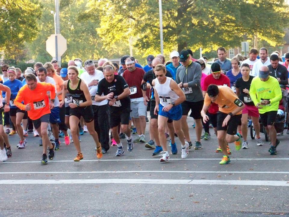 The adult race event at the Community Foundation of Western Kentucky’s “Fund Run”