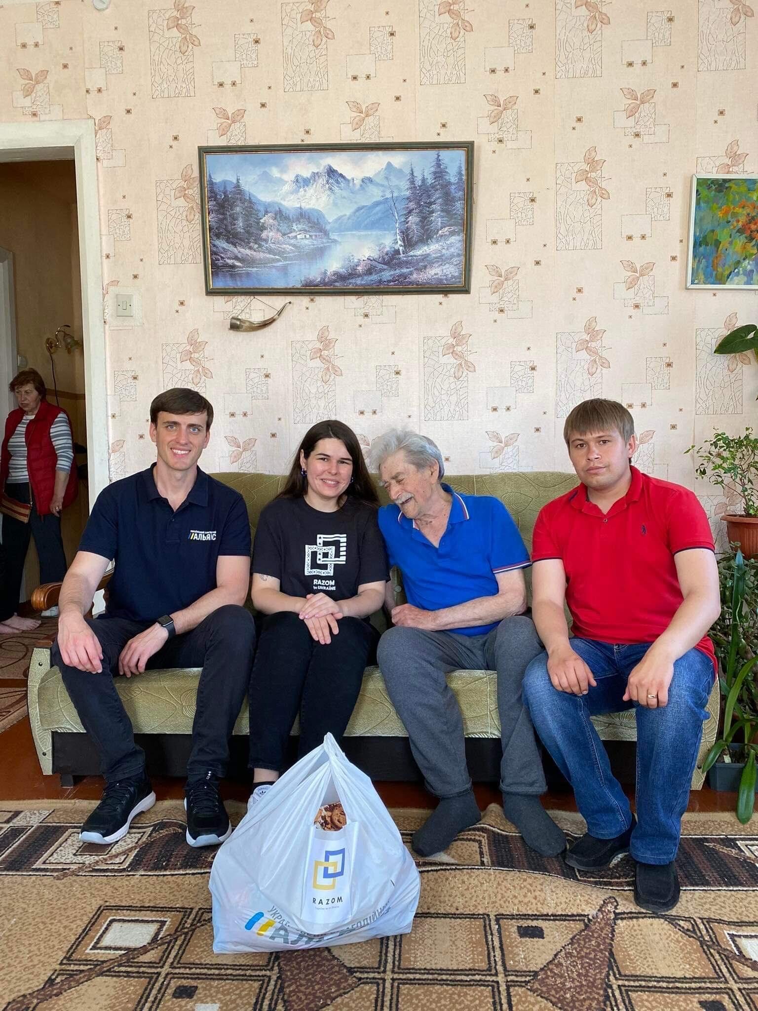 Razom board member Maryna Prykhodko delivered food to Lysun Ivan Vasilyovich, a 97 year-old WWII veteran in Zolochiv, on a recent trip to Ukraine. Tragically, he was killed by a missile strike just a few days after this photo was taken.