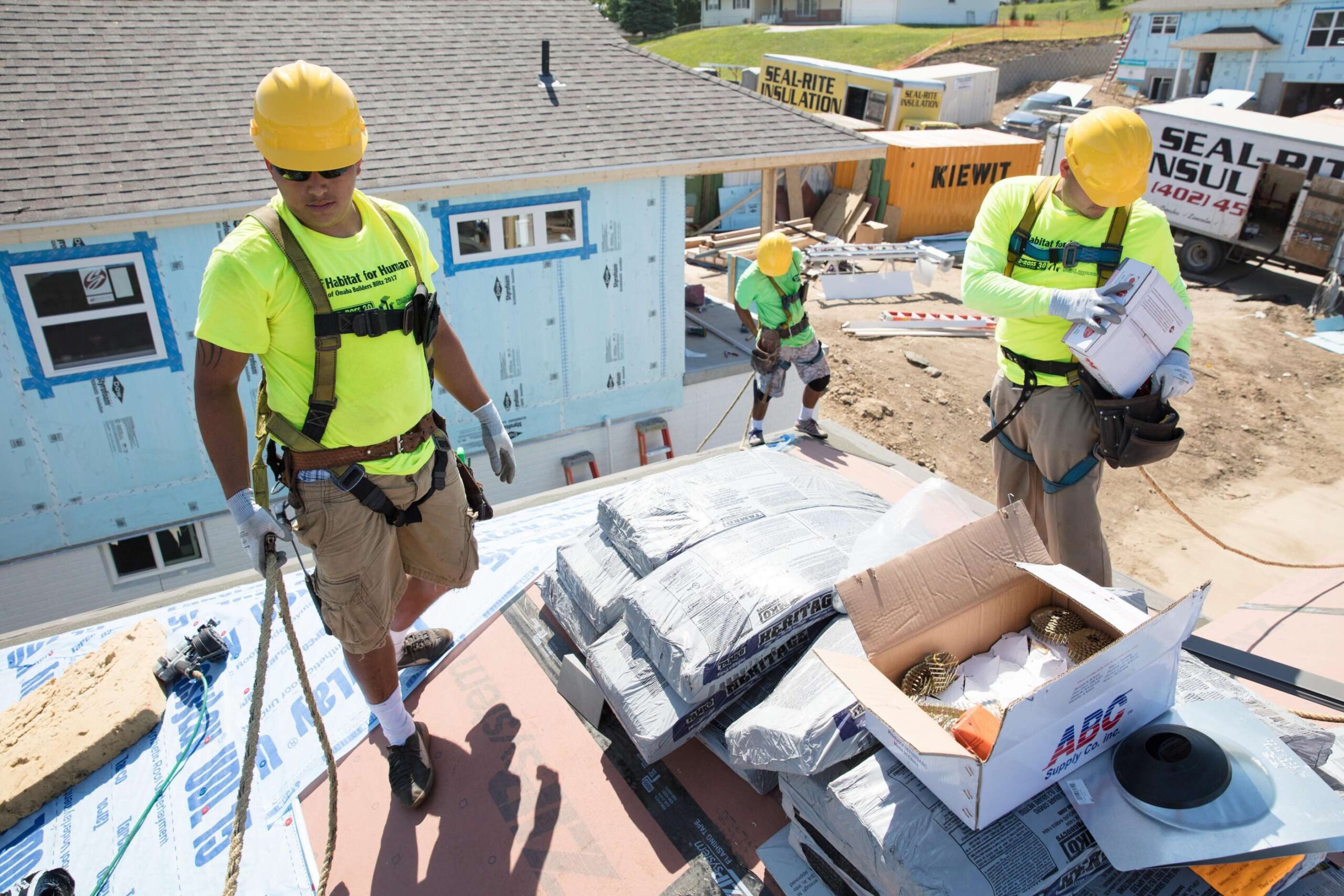 stiffmanhousingintro-usne-17-08469-ja.jpg
