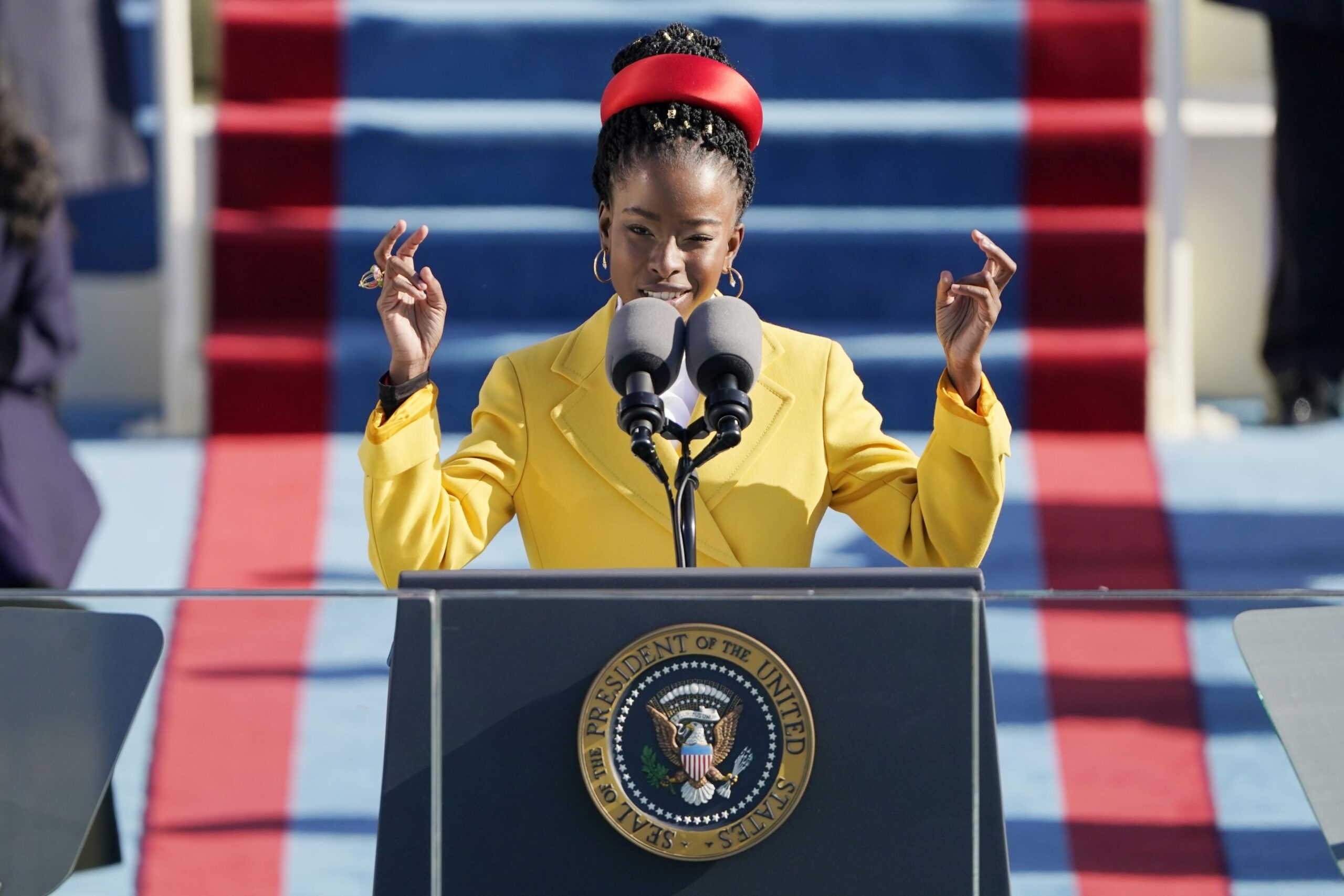 stiffmanpoet0121-gettyimages-1230695571.jpg