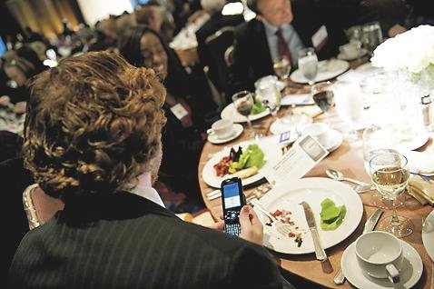 Some Charities Find Text-Pledging Events Can Bring Large Donations