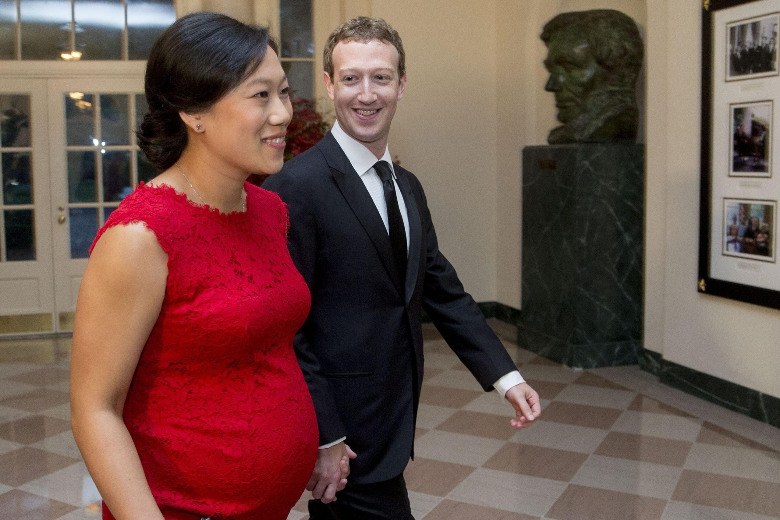 $45 Billion Zuckerberg-Chan Pledge Has Charities Excited — and Wary