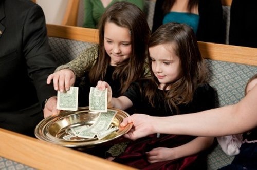 Parents Matter: New Study Shows Influence of Family on Giving Decisions