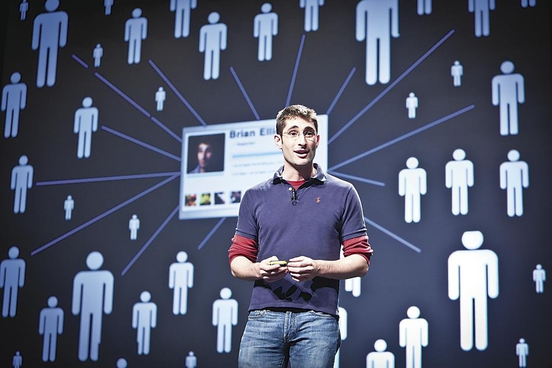 Promoting Equality Through Social Media