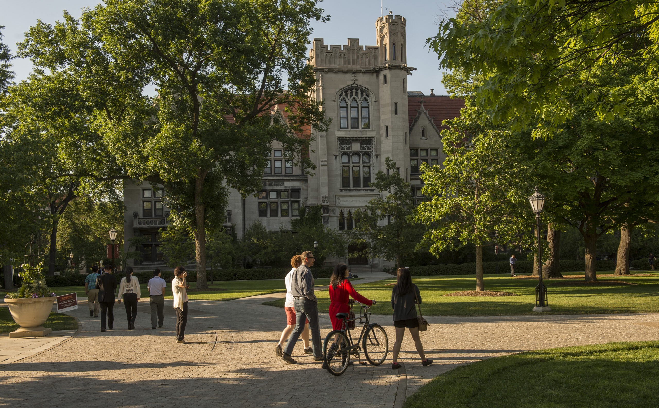 $10 Million Gift to Boost Economic Opportunities for Chicagoans Harmed by Discrimination