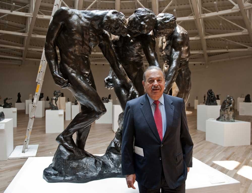 World’s Richest Man Steps Up Giving Despite Wariness About Charity
